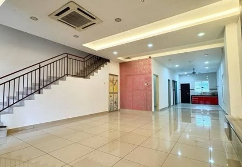 Taman Ehsan Jaya, Pendamaran