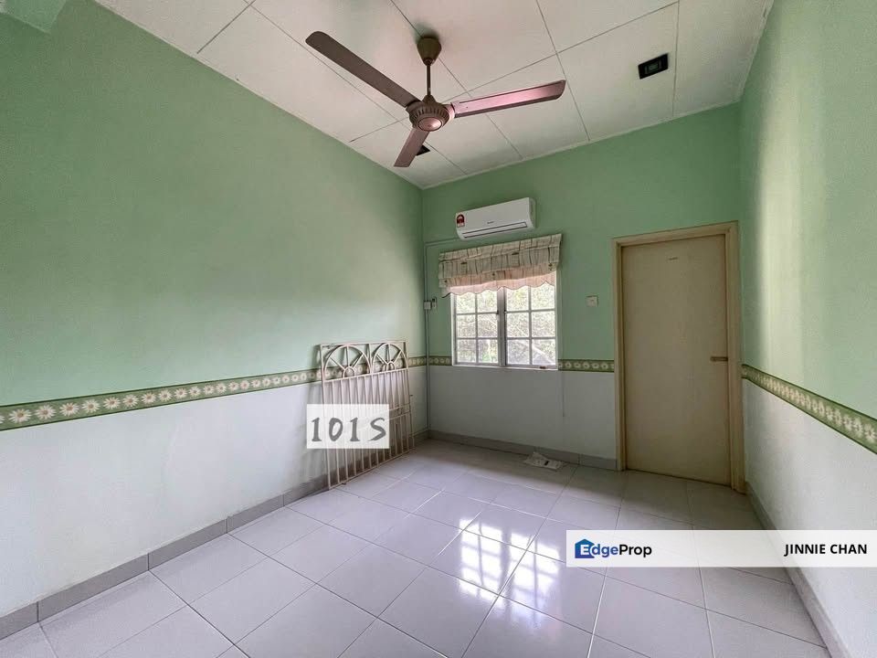 2 Storey Terrace House at Anggerik Doritis, Kota Kemuning, Selangor, Shah Alam