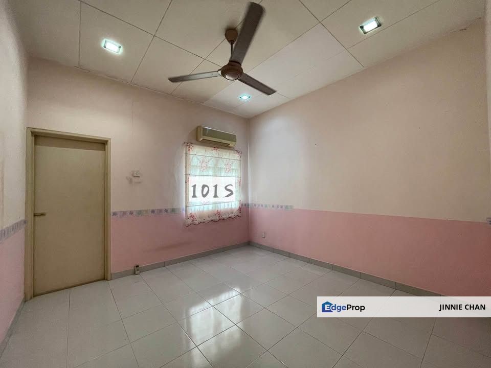 2 Storey Terrace House at Anggerik Doritis, Kota Kemuning, Selangor, Shah Alam