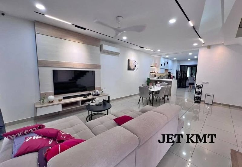 Ayra @ Bandar Bukit Raja