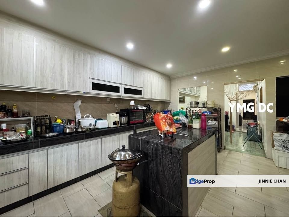 1 Storey Terrace House at Taman Desawan, Klang, Selangor, Klang