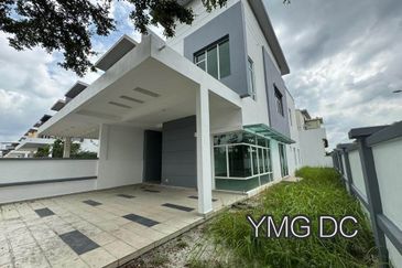 Canary Garden @Bandar Bestari