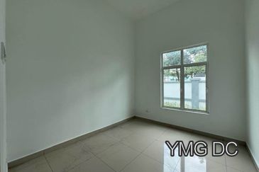 Canary Garden @Bandar Bestari