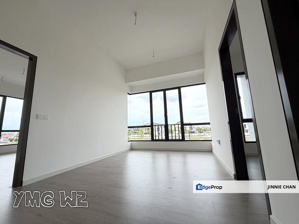 2 Storey End Lot Terrace House at Nadira, Bandar Bukit Raja, Klang, Selangor, Klang