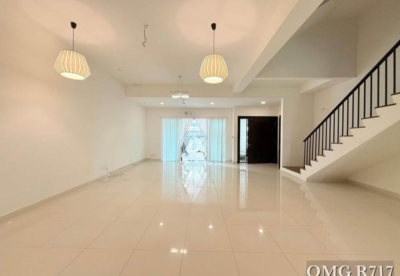 Duta Villa, Setia Alam