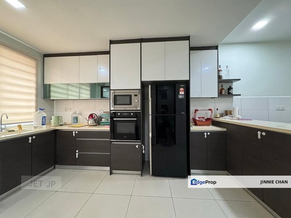 3 Storey Terrace House at Penaga, Armaya, Bandar Botanic, Klang, Selangor, Klang