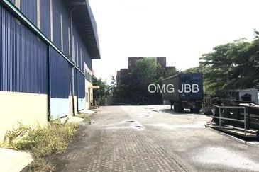 West Port, Pulau Indah