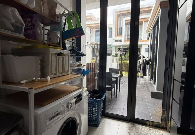 Terraza @ Eco Sanctuary