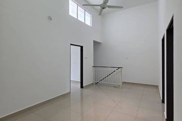 Taman Ehsan Jaya, Pendamaran