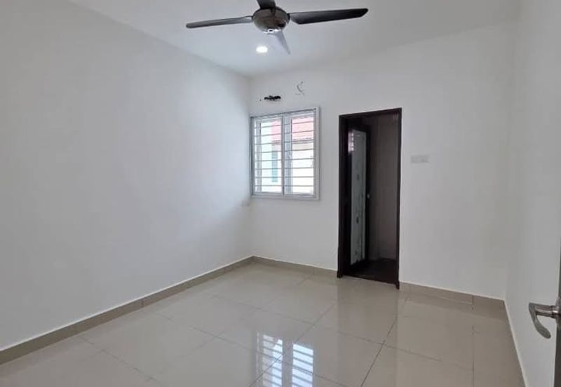 Taman Ehsan Jaya, Pendamaran