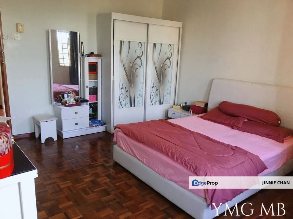 2 Storey Terrace House at Kemuning Greenville, Kota Kemuning, Shah Alam, Selangor, Shah Alam