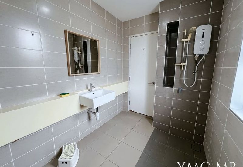 Arahsia Residences, Tropicana Aman