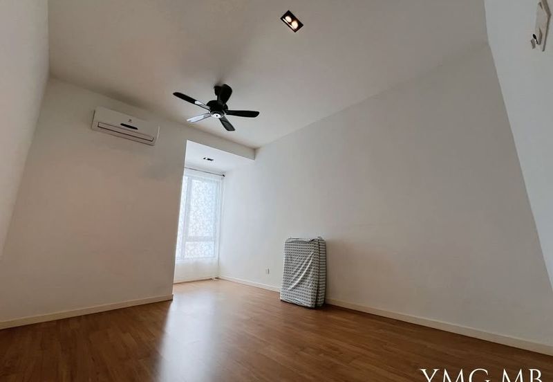 Arahsia Residences, Tropicana Aman