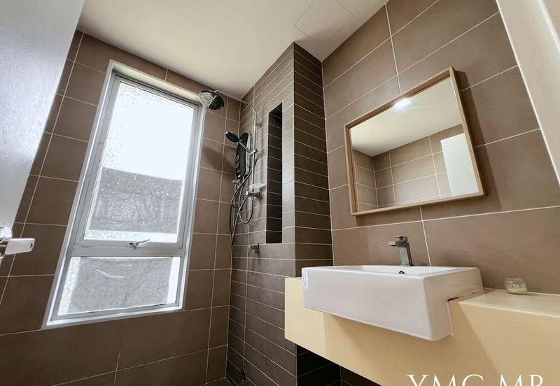 Arahsia Residences, Tropicana Aman