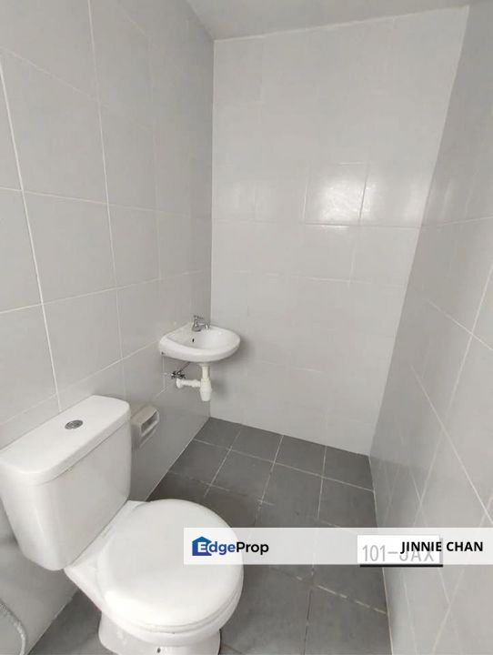 2 Storey Terrace House at Kemuning Greenhills 3. Kota Kemuning, Selangor, Shah Alam