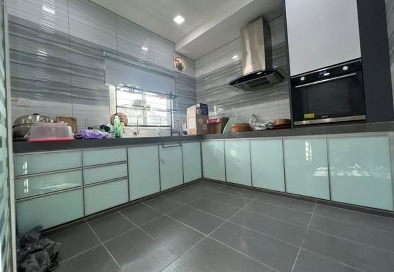 Taman Tepi Sungai ( Taman Teluk Pulai Indah )