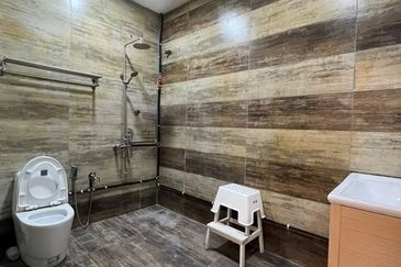 Taman Tepi Sungai ( Taman Teluk Pulai Indah )