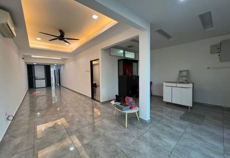 Taman Tepi Sungai ( Taman Teluk Pulai Indah )