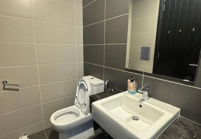 Duta Villa, Setia Alam