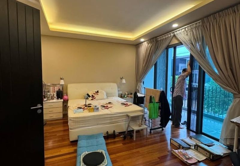 Duta Villa, Setia Alam