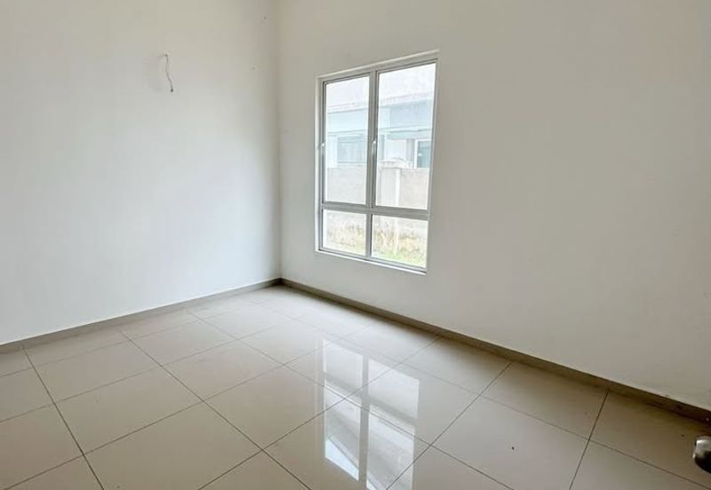 Canary Garden @Bandar Bestari