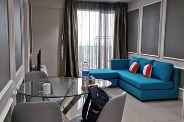 I Residence @ I City