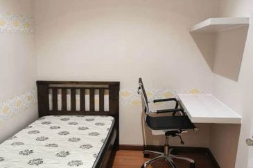 I Residence @ I City