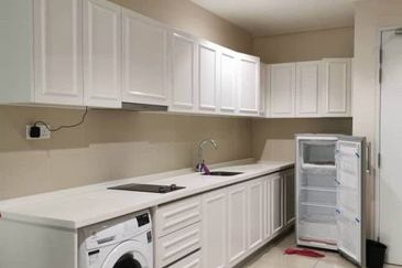 I Residence @ I City