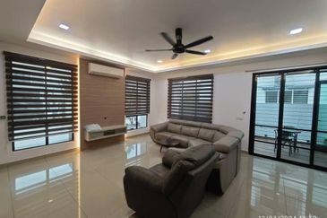 Setia Alam Setia Utama 1