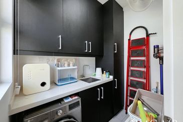 Lucent Residence @ twentyfive.7