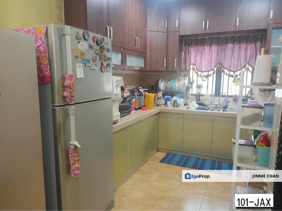2 Storey Terrace House at Kerongsang, Bandar Puteri, Klang, Selangor, Klang