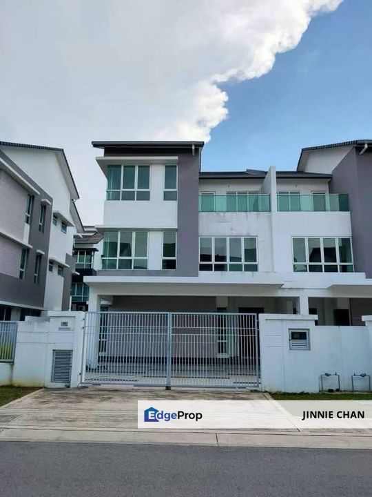 3 Storey Semi D at Azumi, Ambang Botanic 2, Klang, Selangor, Port Klang