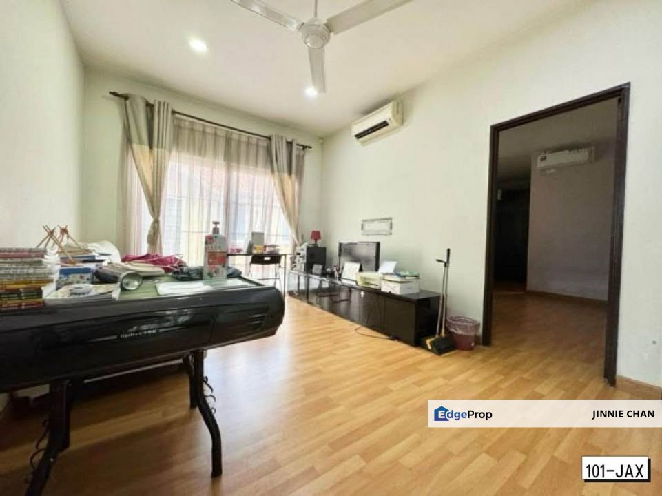 2 Storey Bungalow House at Aman Perdana, Klang, Selangor, Klang