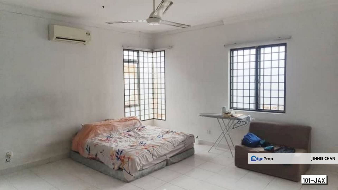 2 Storey Cluster Semi D at Aman Perdana, Klang, Selangor, Klang