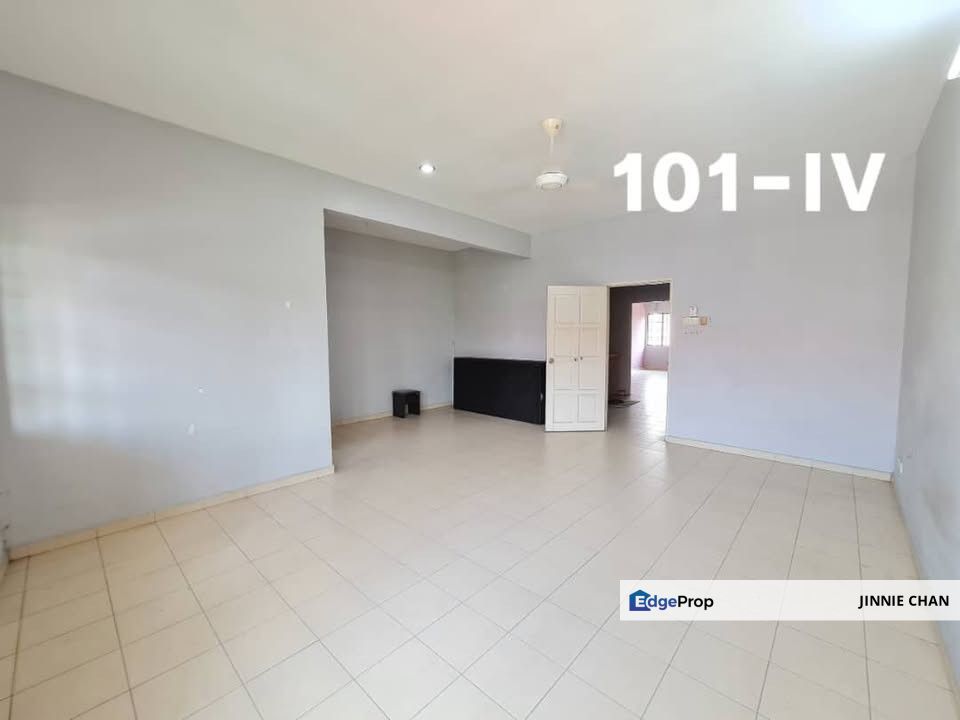 2 Storey End Lot Terrace House at Tepi Sungai, Teluk Pulai, Klang, Selangor, Klang