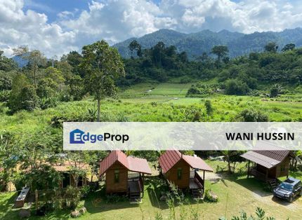 Tanah Janda Baik dengan anak sungai, Bentong Pahang, Pahang, Bentong