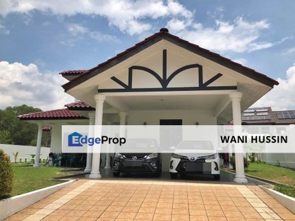 DOUBLE STOREY BUNGALOW HOUSE  SEKSYEN 9   SHAH ALAM SELANGOR , Selangor, Shah Alam