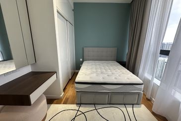 Pavilion Ceylon Hill