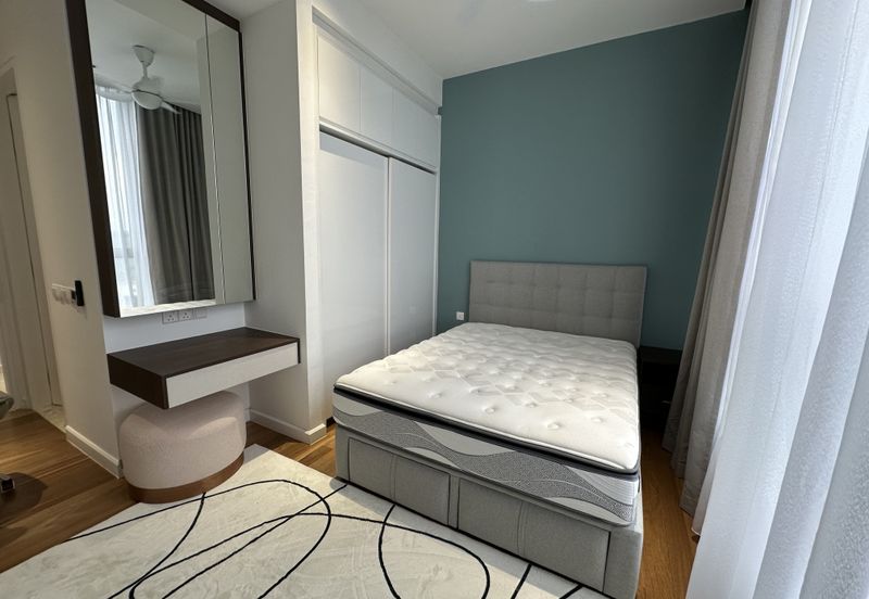 Pavilion Ceylon Hill