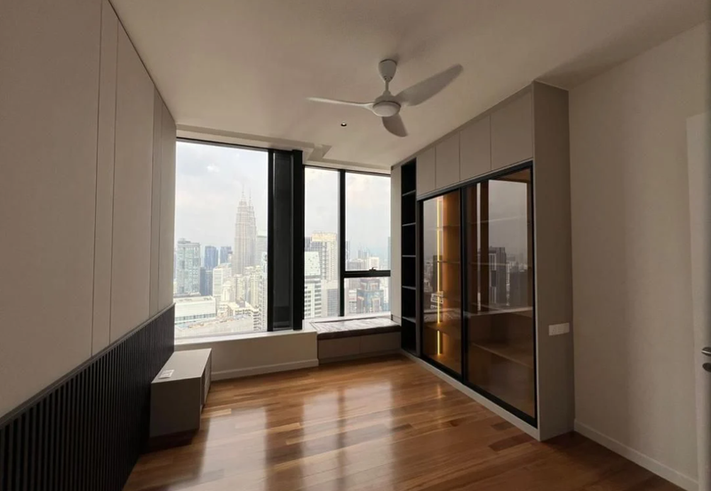 Pavilion Ceylon Hill