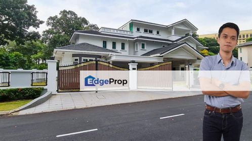 3 storey Bungalow Unit at Seksyen 10, Shah Alam, Selangor, Shah Alam