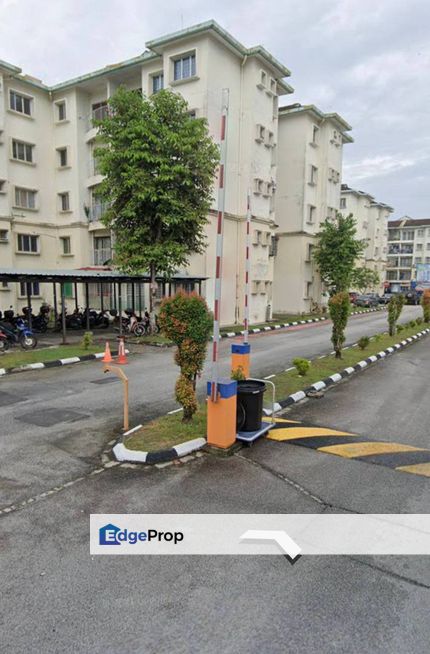 FOR SALE: APARTMENT BIRCHWOOD COURT ,BANDAR TASIK PUTERI,RAWANG, Selangor, Rawang