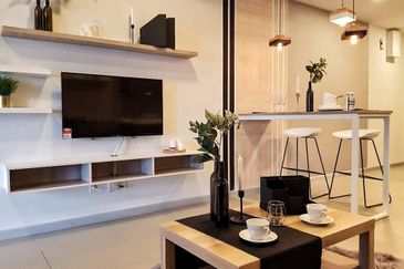 Biji Living (Seventeen Residences)