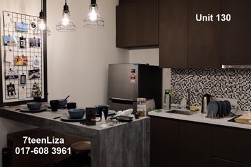 Biji Living (Seventeen Residences)