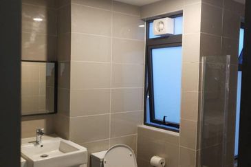 Biji Living (Seventeen Residences)