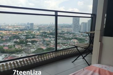 Biji Living (Seventeen Residences)