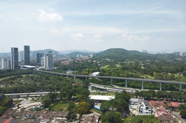 Biji Living (Seventeen Residences)