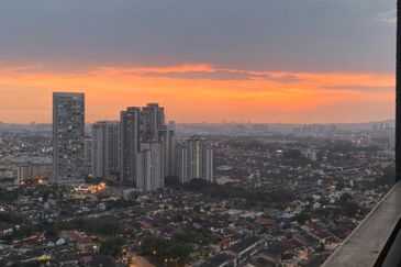 Biji Living (Seventeen Residences)