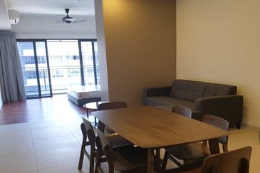 Biji Living (Seventeen Residences)