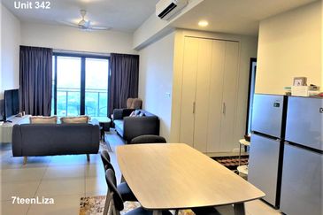 Biji Living (Seventeen Residences)